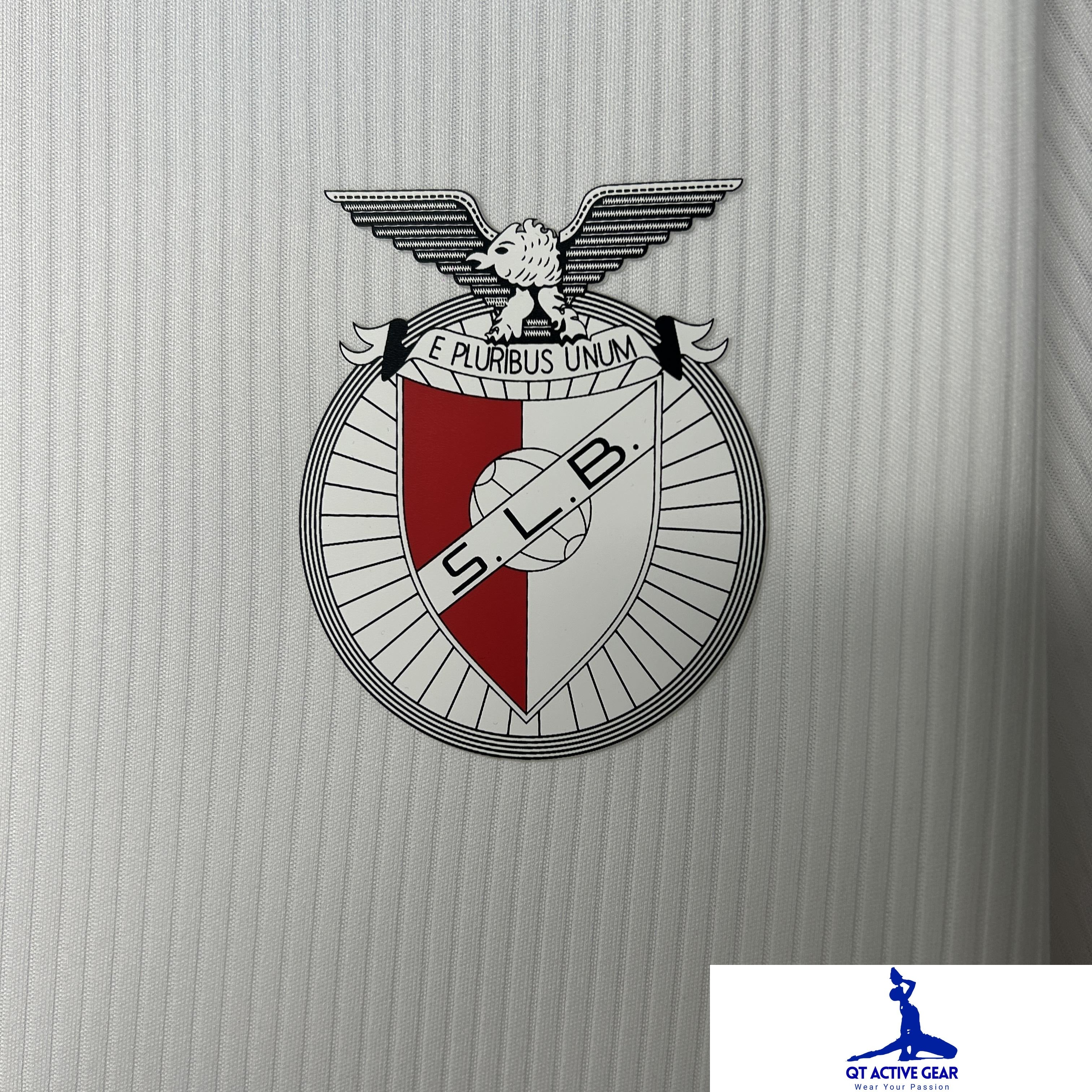 3f31158478f2406f.jpg