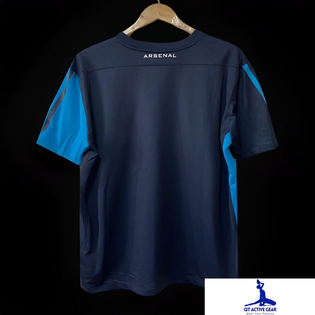 30a4bba02d95e5596ce32be1.jpg
