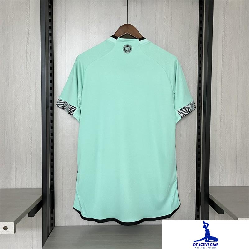 0a3db0326f1d6b69.jpg