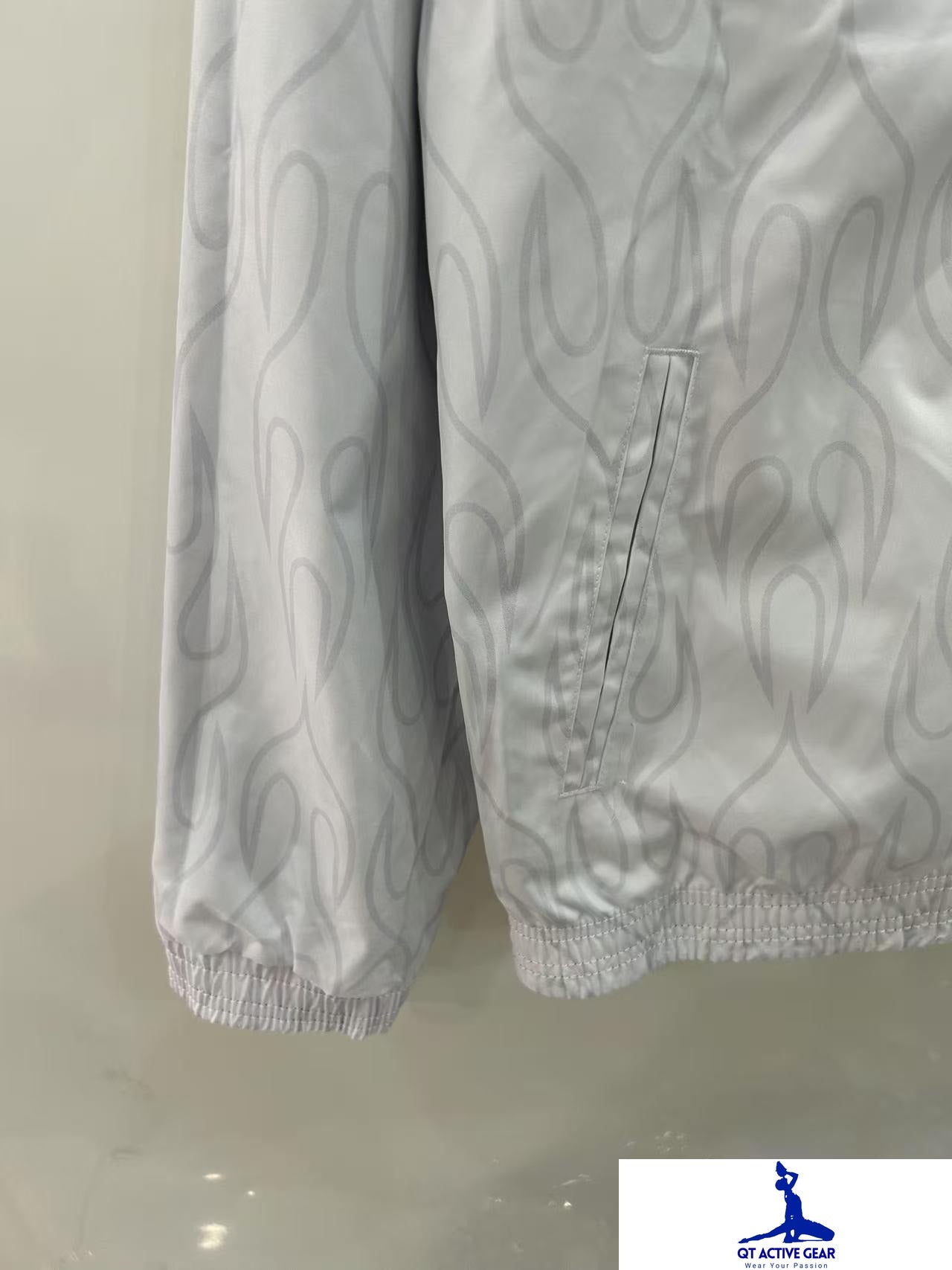 09d5f227366f326f.jpg