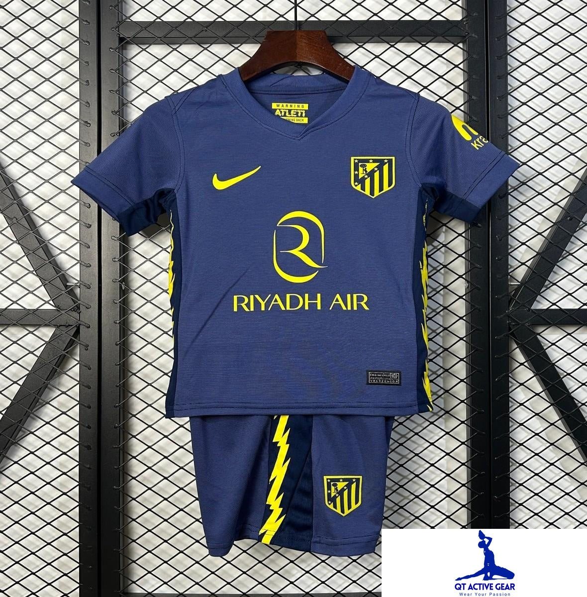 fc949ebf4dc27b63b9326ff1.jpg