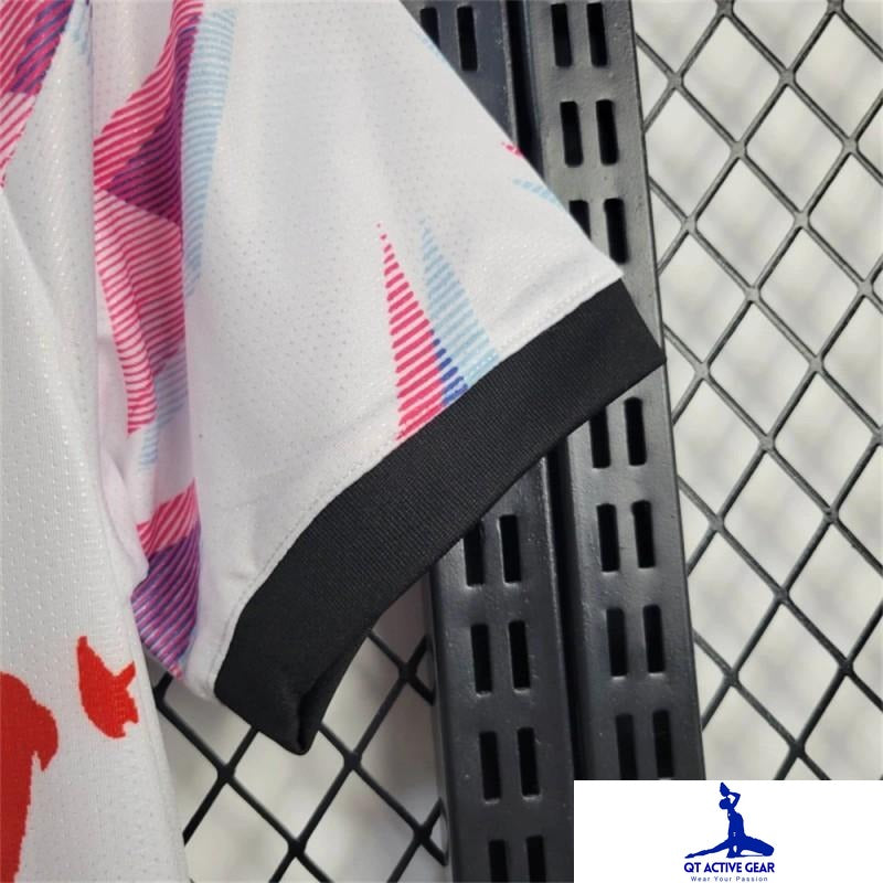 747aed8abb972843.jpg