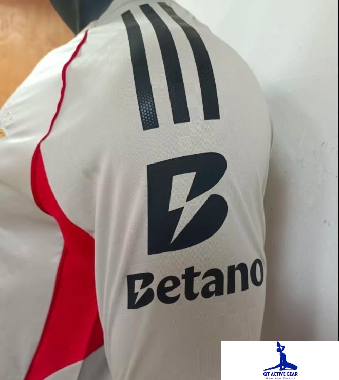 e476622525aa00cf3ac42c78.jpg